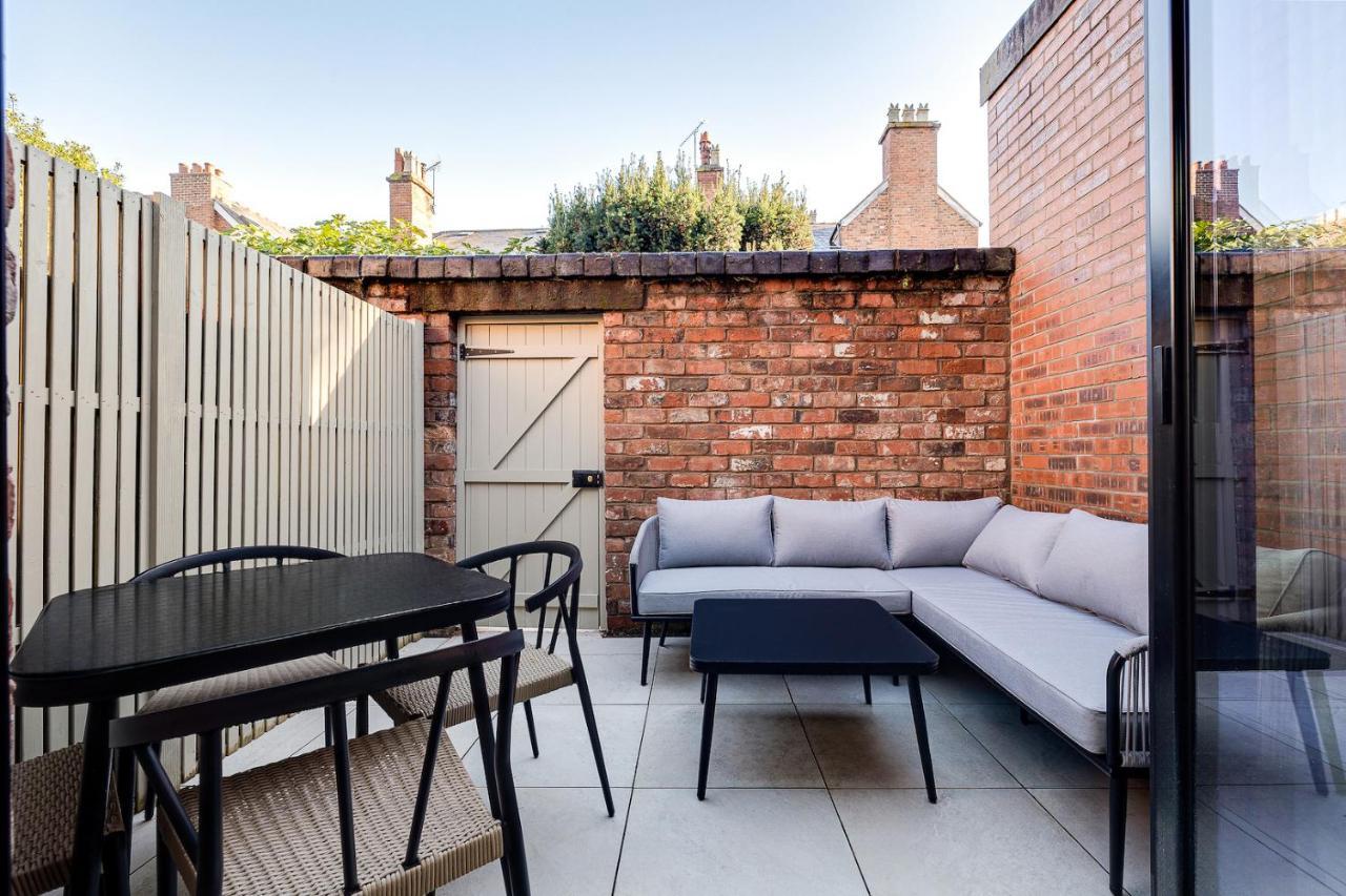 *New* Little Pyecroft House, Chester Eksteriør bilde